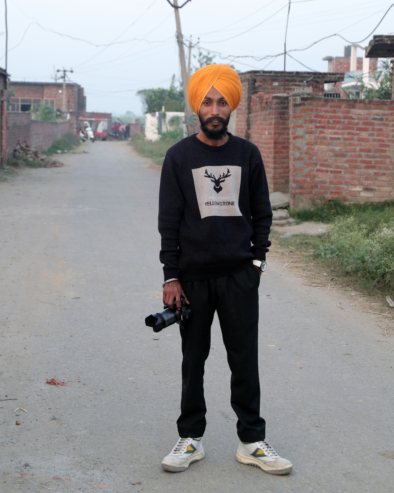 Gurjit Lada Cameraman