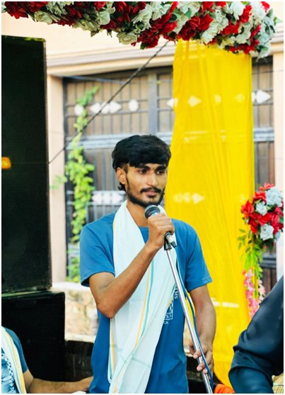A Punjab-based chorus singer steadily building his place in live music through consistent performances and clear focus.

